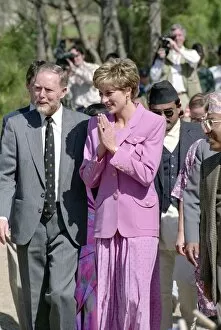 Images Dated 4th March 1993: Princess Diana visit to Nepal, her first official solo visit abroad since the separation