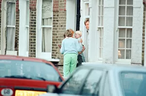 Images Dated 10th June 1992: Princess Diana visits friend Carolyn Bartholmew, former flatmate, in London