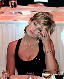 Images Dated 1st December 1995: Princess Diana wears black evening dress during a reception where she was to receive a