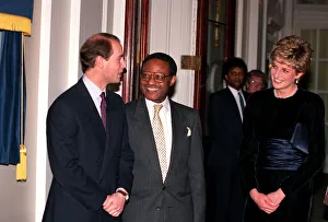 Princess Diana Gallery: PRINCESS OF WALES AND PRINCE EDWARD AT COMMONWEALTH RECEPTION MARLBOROUGH HOUSE 1993