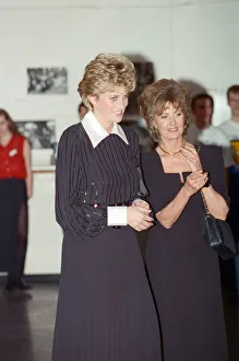 Images Dated 14th December 1992: The Princess of Wales, Princess Diana, in her capacity as Patron