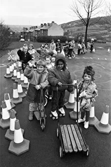 Images Dated 18th March 1992: Pupils at Cowlersley Primary School got together to raise money with a sponsored wheel