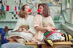 Images Dated 15th March 1991: Pupils from Turves Green Girls School in Longbridge who were allowed to dress in night