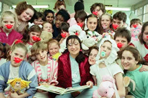 Images Dated 15th March 1991: Pupils from Turves Green Girls School in Longbridge who were allowed to dress in night