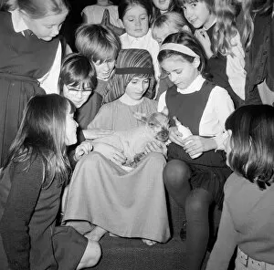 Images Dated 14th December 1970: Pupils of the Westfold Primary school Barnes seen here during their performance of