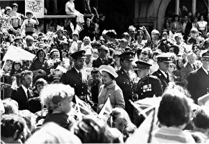 Images Dated 21st June 1977: Queen Elizabeth II makes her way back to St Helens Town Hall after inspecting the guard