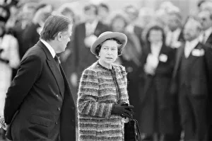 Images Dated 5th November 1987: Queen Elizabeth II opens London City Airport, to the East of London