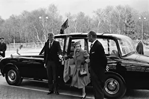Images Dated 24th March 1989: Queen Elizabeth II and Prince Philip, Duke of Edinburgh visit the new exhibition halls at