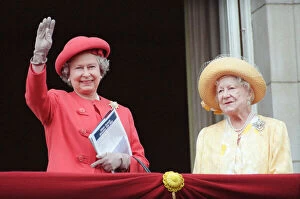 The Queen Mother Collection: Queen Elizabeth II and the Queen Mother on the balcony of Buckingham Palace