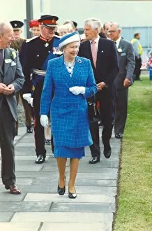 Images Dated 26th June 1993: Queen Elizabeth II visits Alcans smelter in Lynemouth 26th June 1993