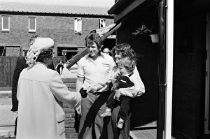 Images Dated 15th May 1980: Queen Elizabeth II visits the Greater London Councils riverside town, Thamesmead
