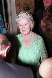 Images Dated 4th August 1990: Queen Mother Birthdays - August 1990 On her 90th Birthday Gala at Palladium