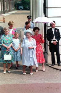 Images Dated 4th August 1990: Queen Mother Birthdays August 1990 On her 90th Birthday outside Clarence House