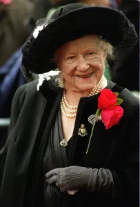 Queen Mother, November 1998 At annual Field of Remembrance Service outside Queen Mother, November 1998 At annual Field of Remembrance Service outside