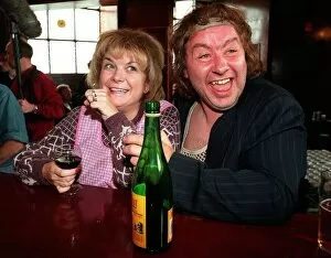 Images Dated 20th August 1998: Rab C Nesbitt Elaine C Smith and Gregor Fisher as Rab and Mary in TV series