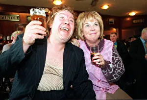 Images Dated 20th August 1998: Rab C Nesbitt TV programme August 1998 Elaine C Smith and Gregor Fisher as Rab