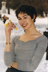 Rachel Brown Actress Model Who Is The New Cadburys Flake Girl Rachel Brown Actress Model Who Is The New Cadburys Flake Girl