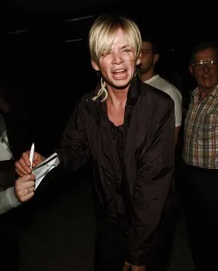 Radio and TV Presenter Zoe Ball - July 1999 Arriving in Dublin for the wedding of Radio and TV Presenter Zoe Ball - July 1999 Arriving in Dublin for the wedding of