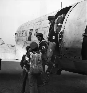 RAF Parachute Nurses. October 1948 O15033-008 RAF Parachute Nurses. October 1948 O15033-008