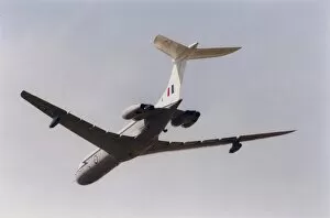 Images Dated 1st January 1998: A RAF Vickers VC10 strategic transport aircraft. Circa: 1998