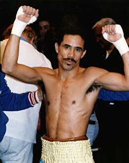 Rafael Del Valle boxer from Puerto Rico who beat Duke McKenzie