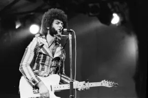 Ray Dorset, singer and frontman with Mungo Jerry performing at The Reading Festival Ray Dorset, singer and frontman with Mungo Jerry performing at The Reading Festival