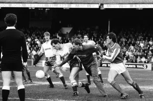 00786 Gallery: Reading 1-3 Arsenal, FA Cup third round match at Elm Park, Saturday 10th January 1987