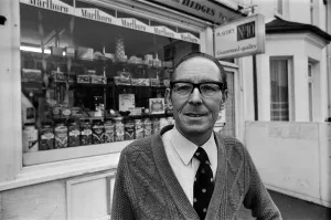 Reading shopkeepers, rate increases. January 1975 Reading shopkeepers, rate increases. January 1975