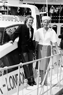 Images Dated 3rd July 1986: Record-breaking ocean racer Richard Branson powers his