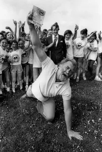 Record Breaking runner Chris Chataway and broadcaster David Bellamy met youngsters who Record Breaking runner Chris Chataway and broadcaster David Bellamy met youngsters who