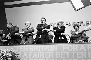 Images Dated 7th October 1983: Red review at the last day of the Labour Party conference, Brighton. 7th October 1983