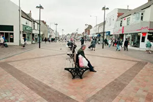 Images Dated 6th June 1995: Redcar High Street, 6th June 1995. Pesestrianised