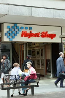Images Dated 7th June 1990: The Reject shop in the High Street, Birmingham. 7th June 1990