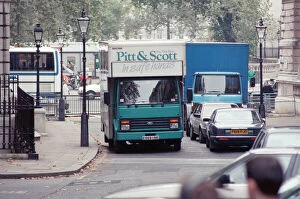 Images Dated 1st November 1989: Removal vans pictured on the day Nigel and Therese Lawson move out of Downing Street