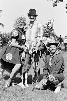 Images Dated 8th June 1983: Rentaghost, BBC Childrens Television Programme. Cast pictured filming outdoor scenes