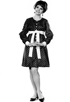 Reveille fashions: Carol Chilvers. September 1969 P008487 Reveille fashions: Carol Chilvers. September 1969 P008487