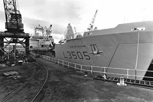 Images Dated 6th October 1986: The RFA Sir Tristram in the dry dock at Tyne Shiprepair, Wallsend, for annual refit work