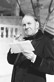 Richard Briers's show stealing performance as Malvolio in Kenneth Branagh' Richard Briers's show stealing performance as Malvolio in Kenneth Branagh'