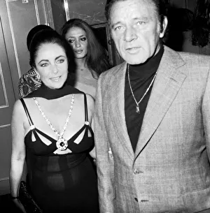 Richard Burton and Elizabeth Taylor. Near Riot broke out in the Dorchester hotel this Richard Burton and Elizabeth Taylor. Near Riot broke out in the Dorchester hotel this