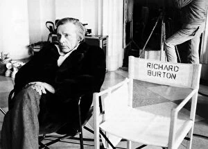 Richard Burton on set sitting in chair - February 1982 dbase MSI