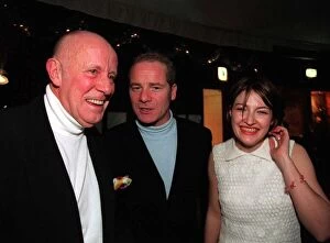 Images Dated 6th December 1998: Richard Wilson actor December 1998, with fellow actors Peter Mullen and Kelly AcDonald