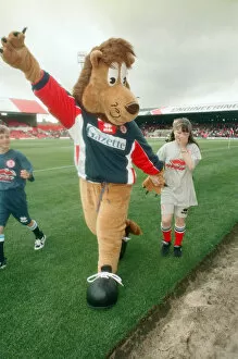 Images Dated 6th August 1994: Roary, the Boro Lion mascot, makes his debut at Ayresome Park at a Charity Gala Day