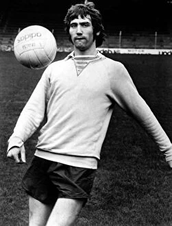 Images Dated 1st October 1977: Robin Friday, Cardiff Citys controversial striker from the 1970'