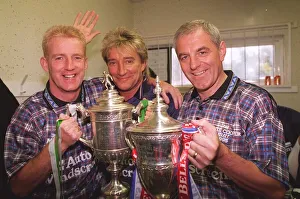 Images Dated 1st June 1995: Rod Stewart Celtic manager Tommy Burns Rangers football manager Walter Smith Scottish cup