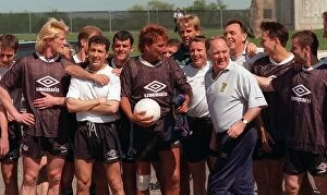 Images Dated 4th June 1996: Rod Stewart pop star visits Craig Brown Scotland manager