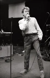 00054 Gallery: Roger Daltrey former singer of 'The Who'- November 1985 Is rehearsing