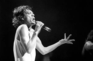 Images Dated 27th May 1982: Rolling Stones in Concert. Mick Jagger back on the road for the first concert of their