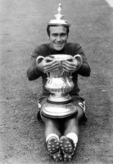Images Dated 5th August 1970: Ron Harris of Chelsea with FA cup trophy 1970