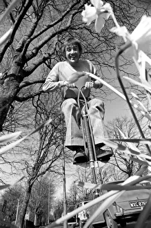 Roy Castle on a pogo stick. January 1975 75-00573-004 Roy Castle on a pogo stick. January 1975 75-00573-004