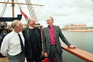 Images Dated 20th June 1995: The Rt Reverend Michael Turnbull, Bishop of Durham toured Stockton City Challenge